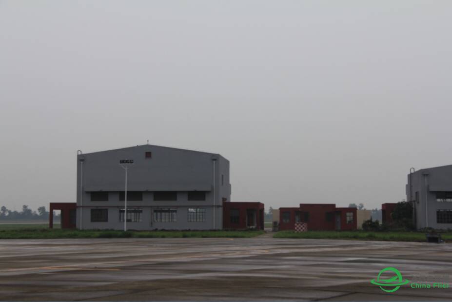 中国民用航空飞行学院主校区及广汉分院机场图片-2564 