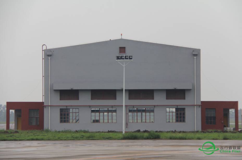 中国民用航空飞行学院主校区及广汉分院机场图片-6107 