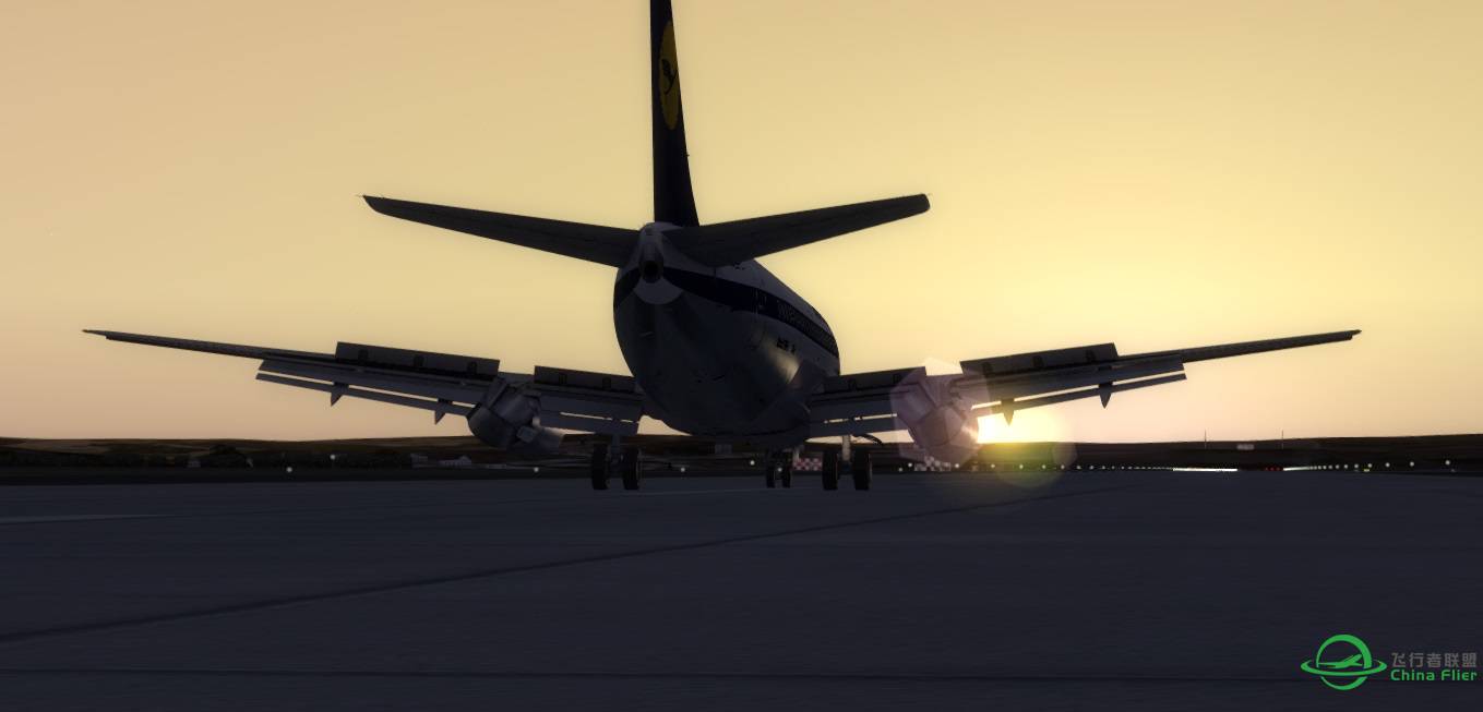 737-200老飞机-8498 