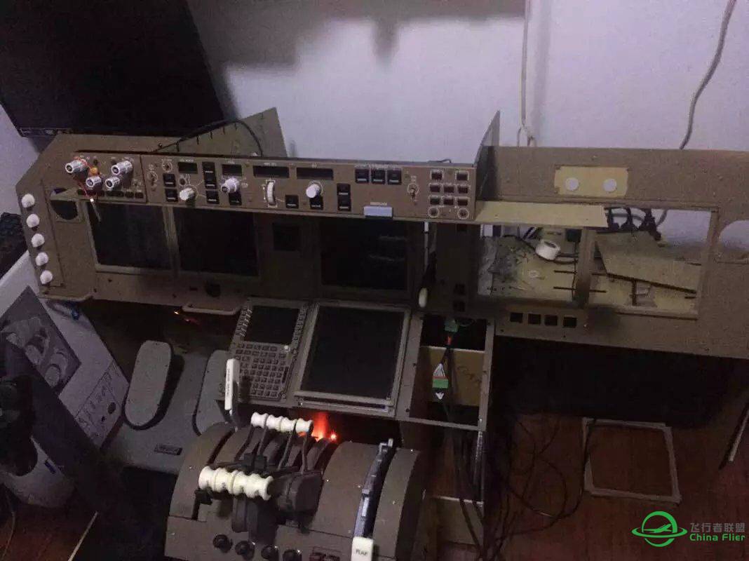 波音747 MIP-4094 