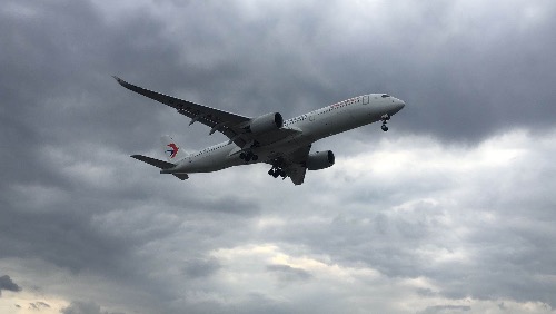 东航A359-1666 